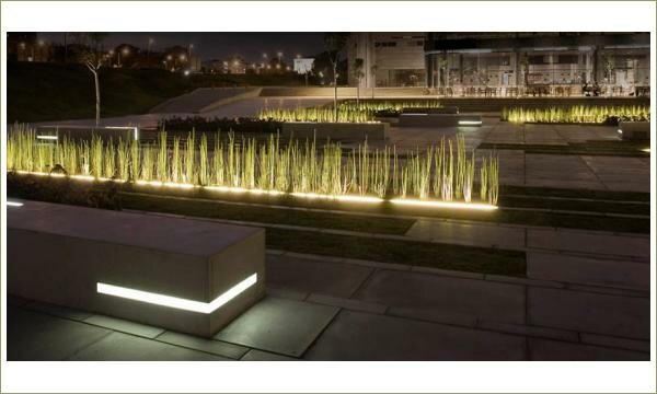 В узкие дорожки между посадочными карманами и основание бетонных скамеек вмонтированы элементы подсветки