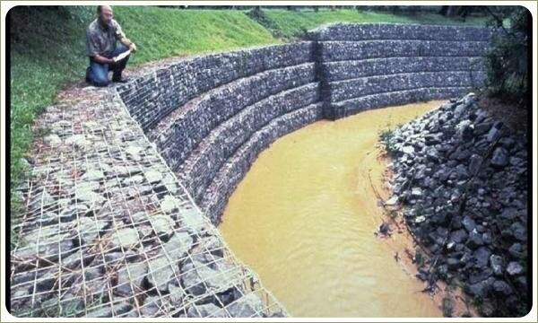 Большой пруд укрепление борта